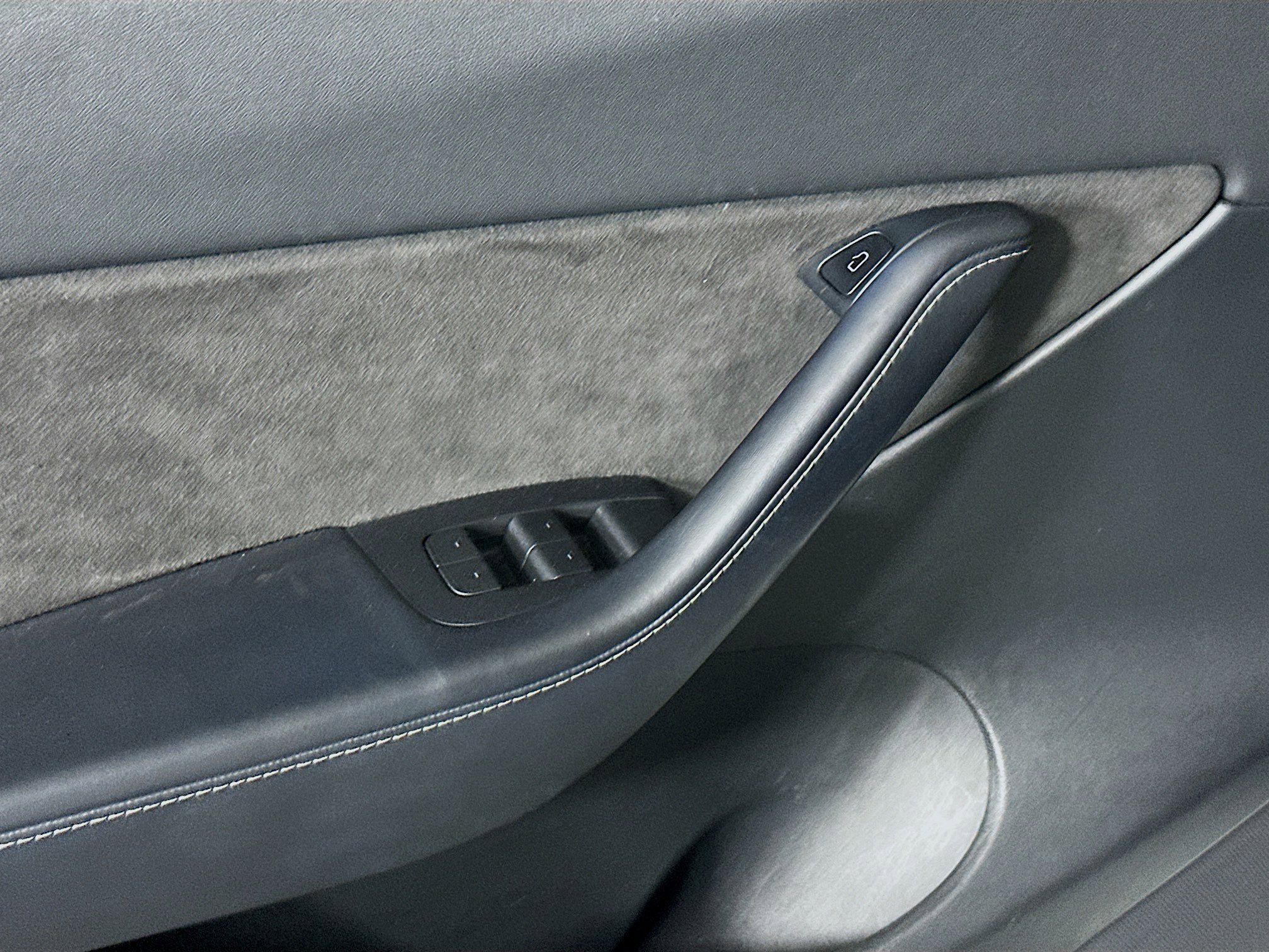 Used 2022 Tesla Model Y Performance image 15