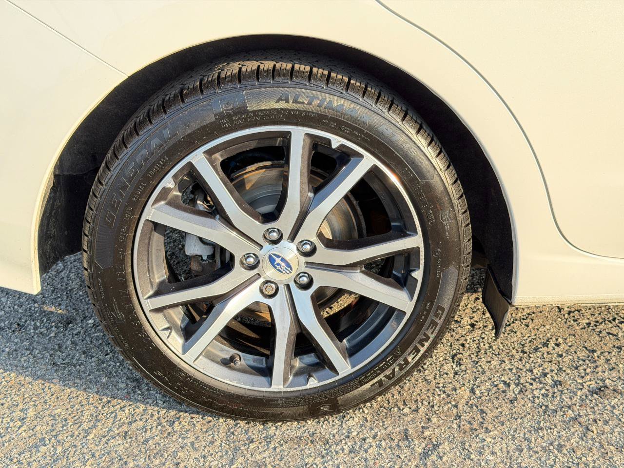 Used 2017 Subaru Impreza 2.0i Limited w/ Moonroof/BSD & Rcta/Eyesight AWD/4WD image 84
