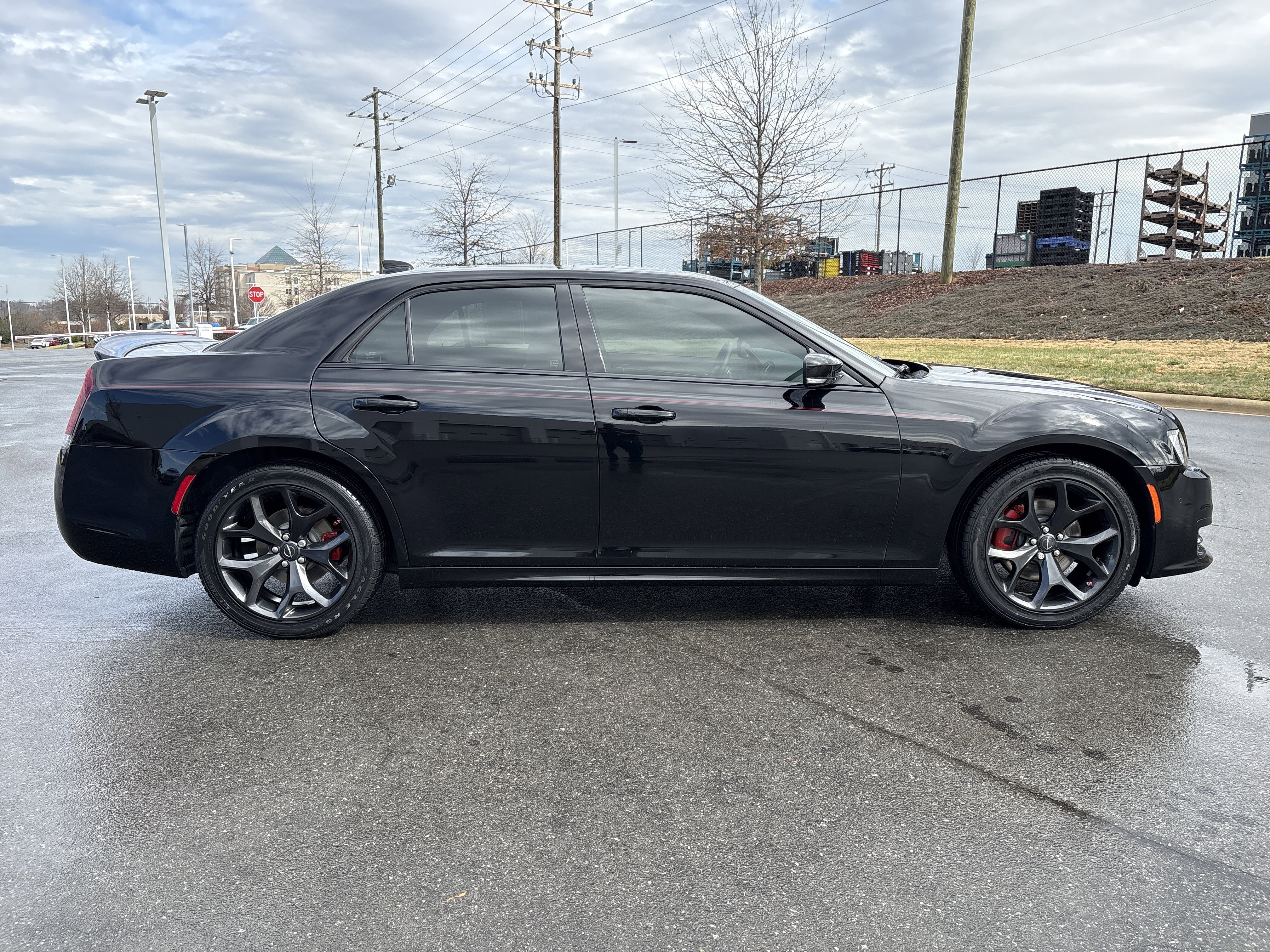 Certified 2022 Chrysler 300 S w/ Comfort Group image 10