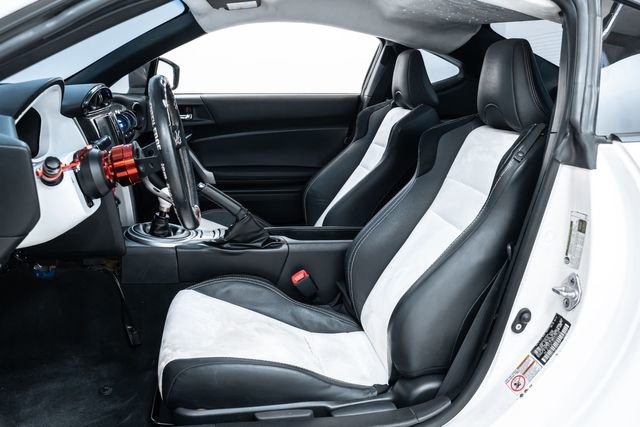 Used 2013 Subaru BRZ Limited w/ Popular Pkg 2C image 20