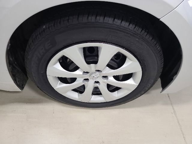 Certified 2023 Toyota Corolla LE FWD image 34