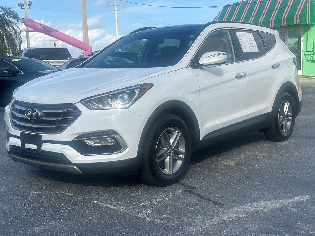 Used 2017 Hyundai Santa Fe Sport w/ 2.4L Tech Package 04