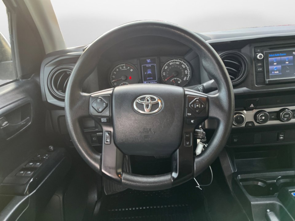 Certified 2019 Toyota Tacoma SR w/ SR Convenience Package image 12