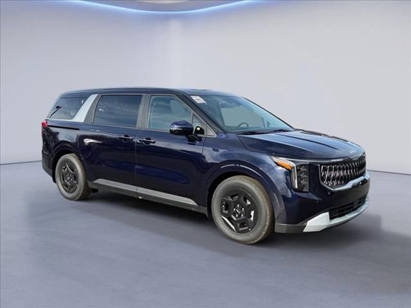 New 2026 Kia Carnival LXS