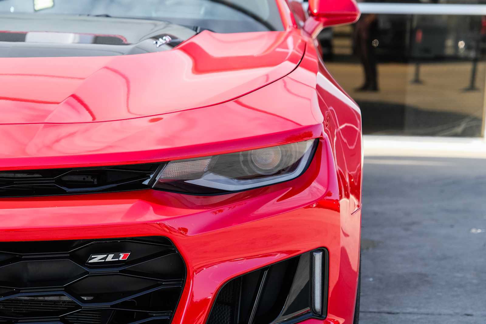 Used 2019 Chevrolet Camaro ZL1 RWD image 8