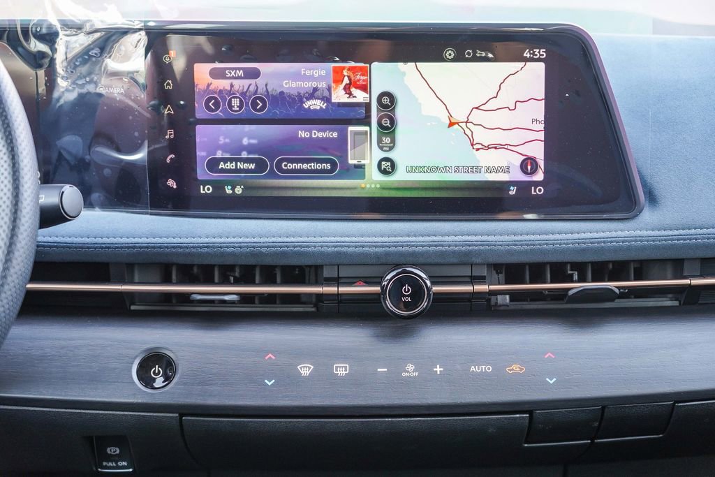 New 2025 Nissan Ariya Platinum image 16