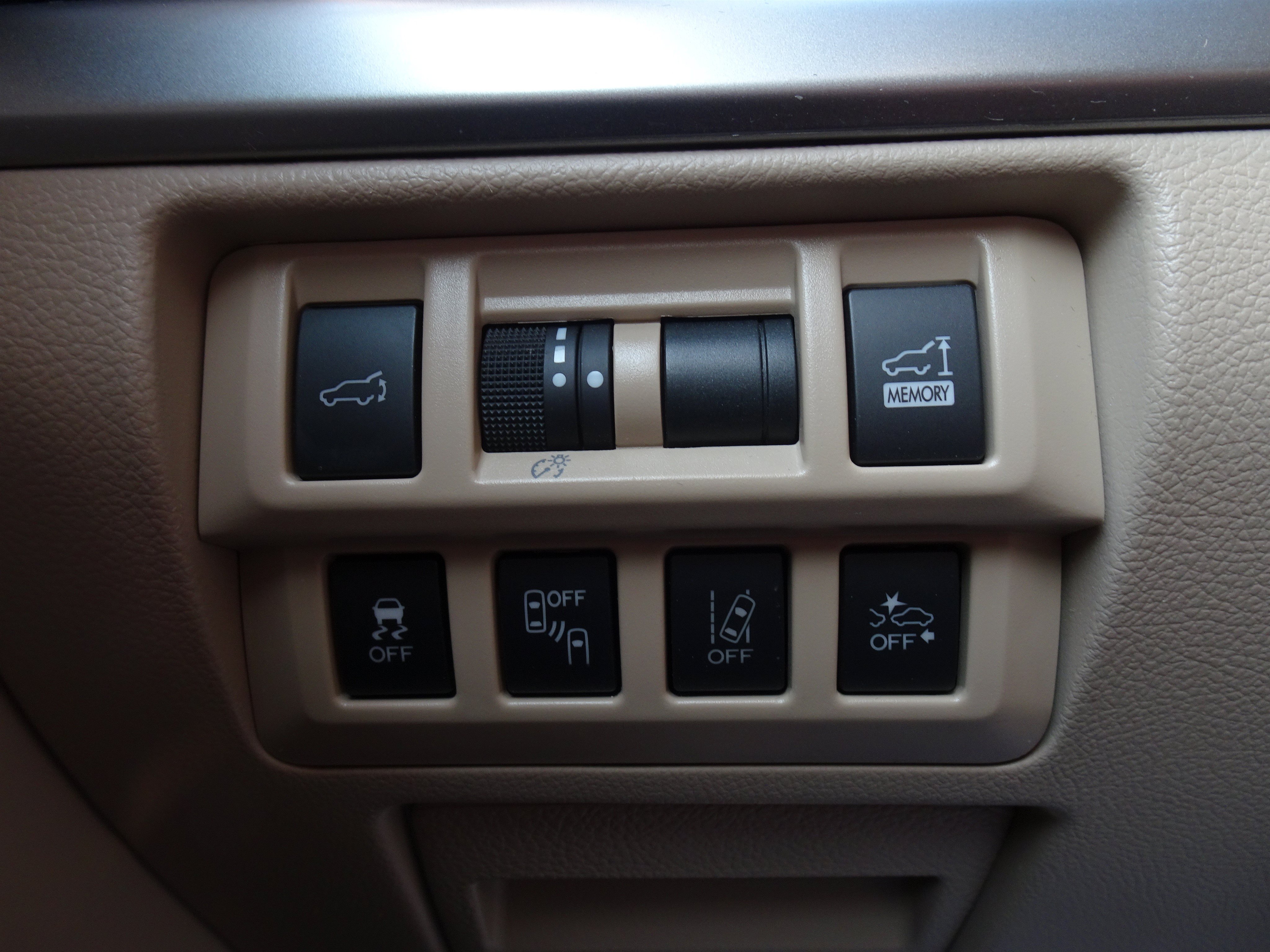 Used 2019 Subaru Outback 2.5i Limited AWD/4WD image 25