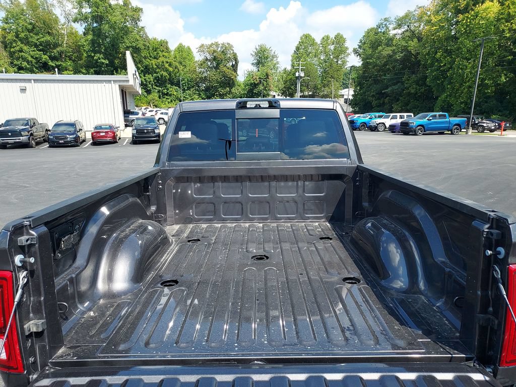 New 2027 RAM 2500 Laramie w/ Night Edition AWD/4WD image 9