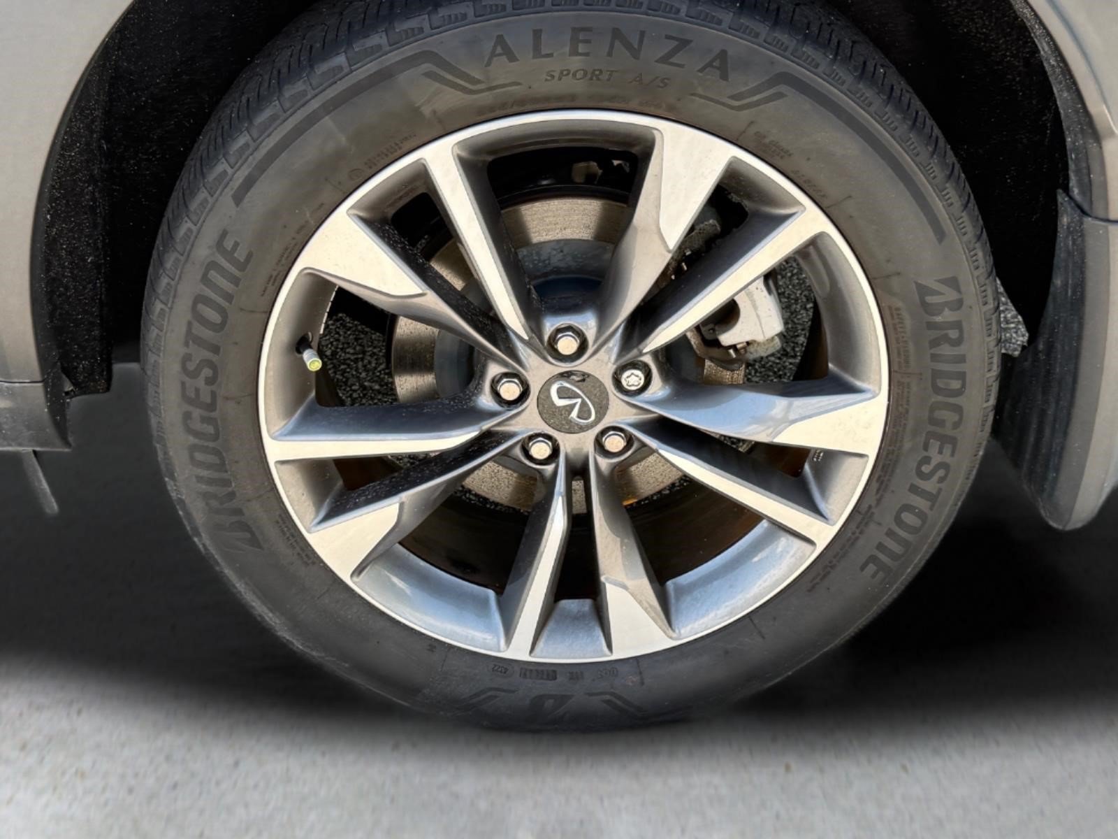 Used 2023 INFINITI QX60 Luxe FWD image 15