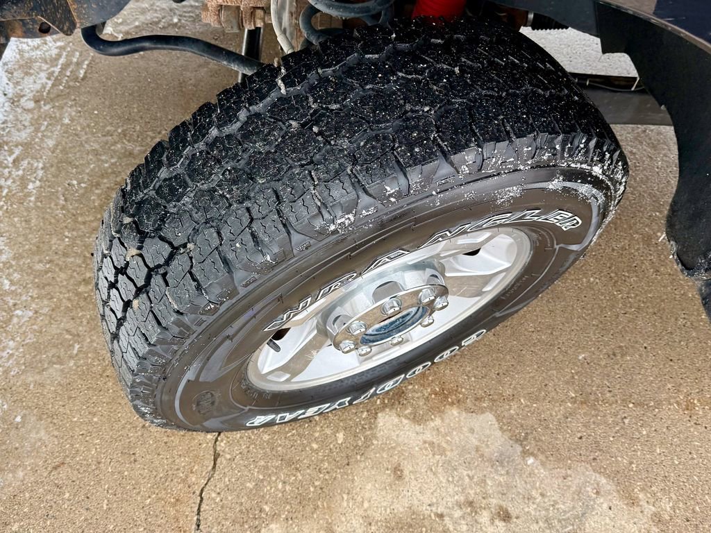 Used 2015 Ford F350 XLT image 29