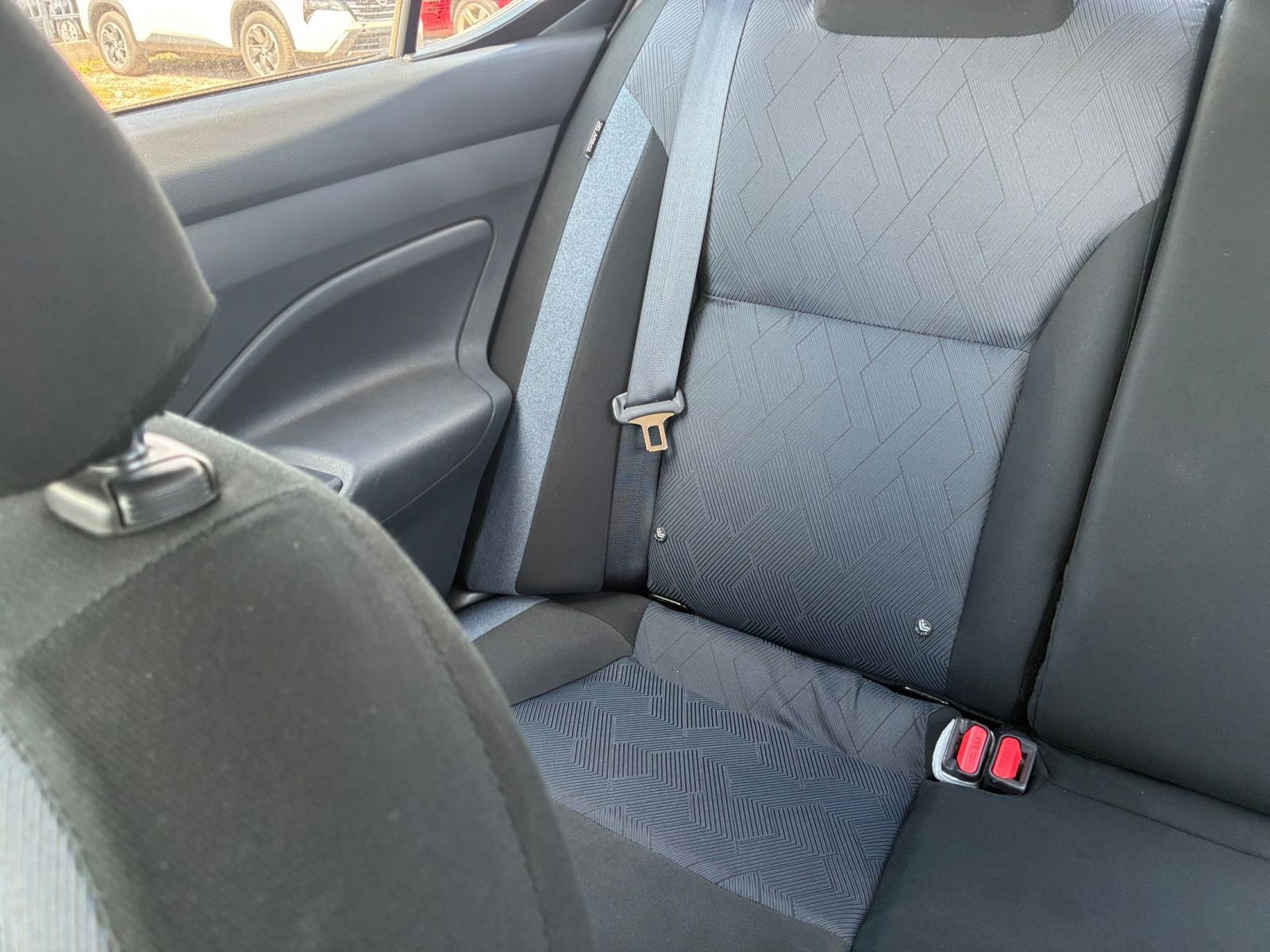 Used 2025 Nissan Versa SV w/ Trunk Package image 37