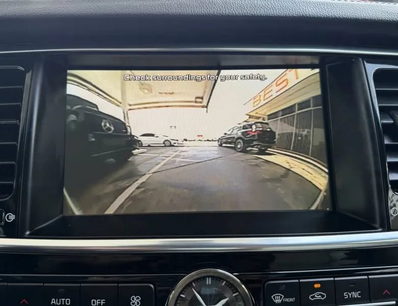 Used 2015 Kia K900 Luxury RWD image 33