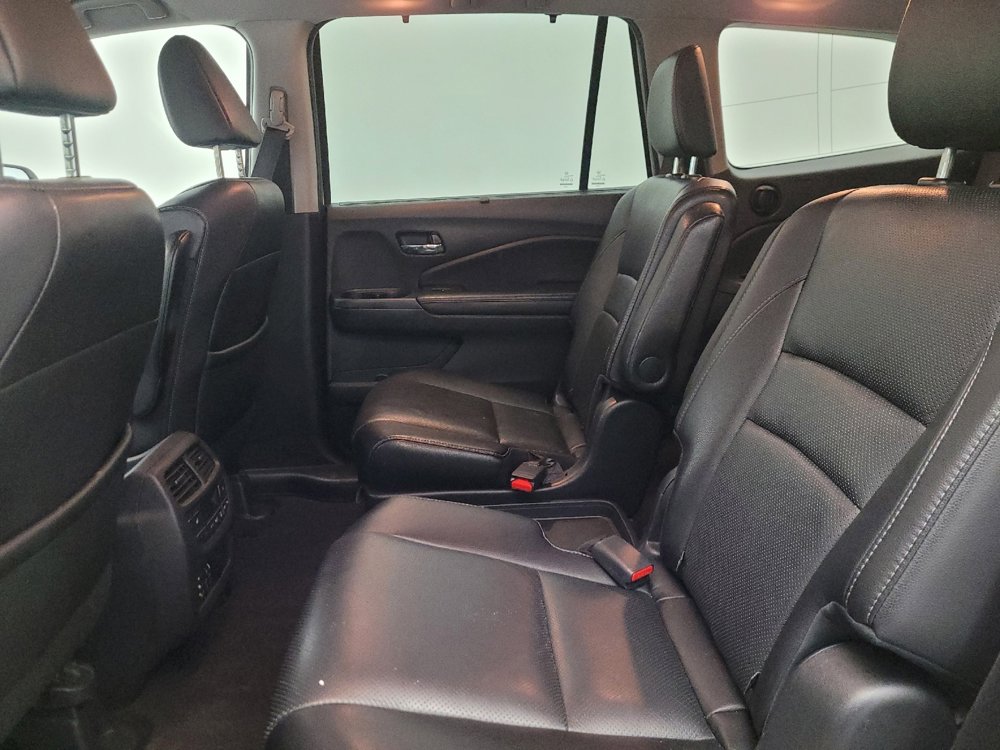 Used 2017 Honda Pilot Elite image 18