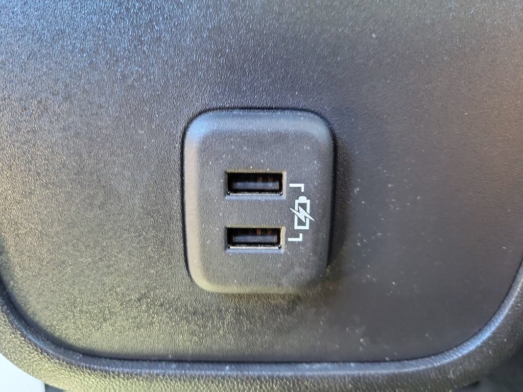 Used 2024 Chevrolet Equinox LT AWD/4WD image 15