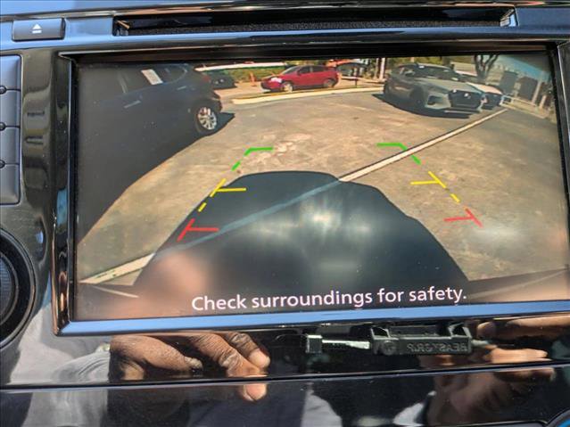 Used 2020 Nissan Rogue S image 14