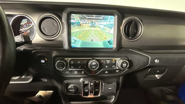Used 2021 Jeep Gladiator Sport AWD/4WD image 22