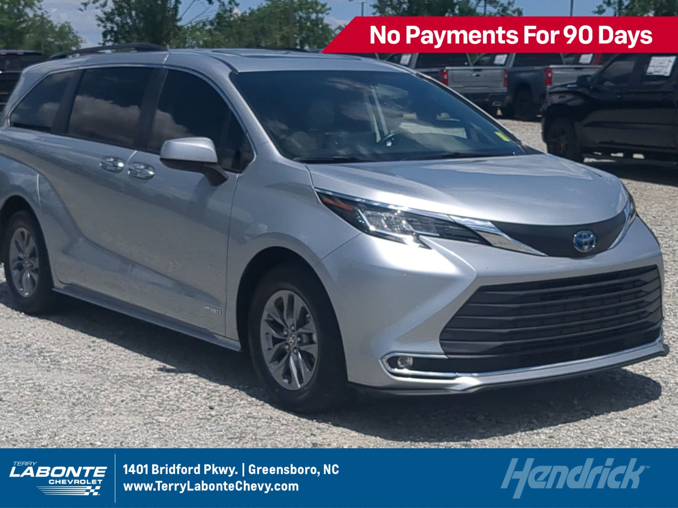 Used 2021 Toyota Sienna XLE