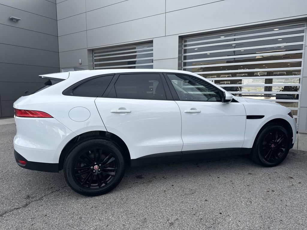 Certified 2020 Jaguar F-PACE Prestige AWD/4WD image 7
