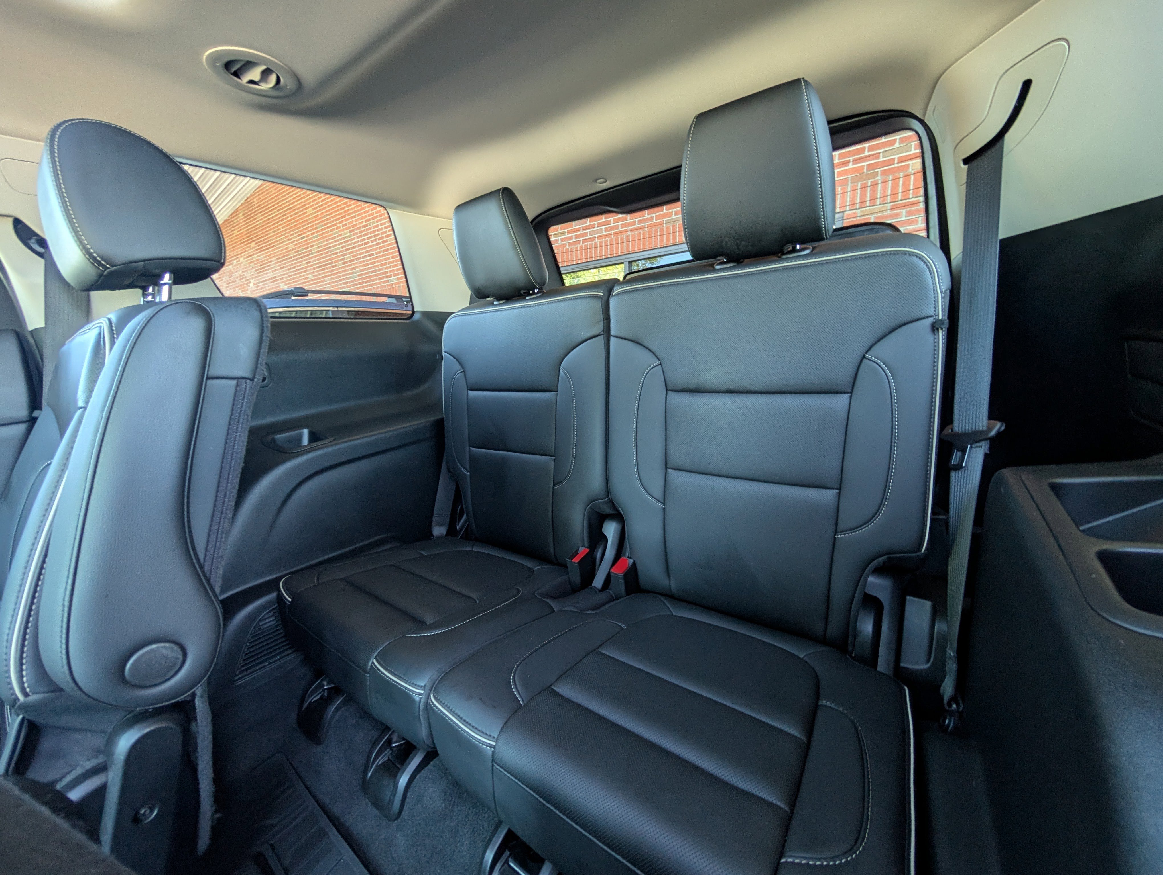 Used 2022 GMC Acadia Denali w/ Trailering Package image 38