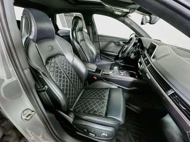 Used 2019 Audi S4 Premium Plus w/ Premium Plus Package AWD/4WD image 34