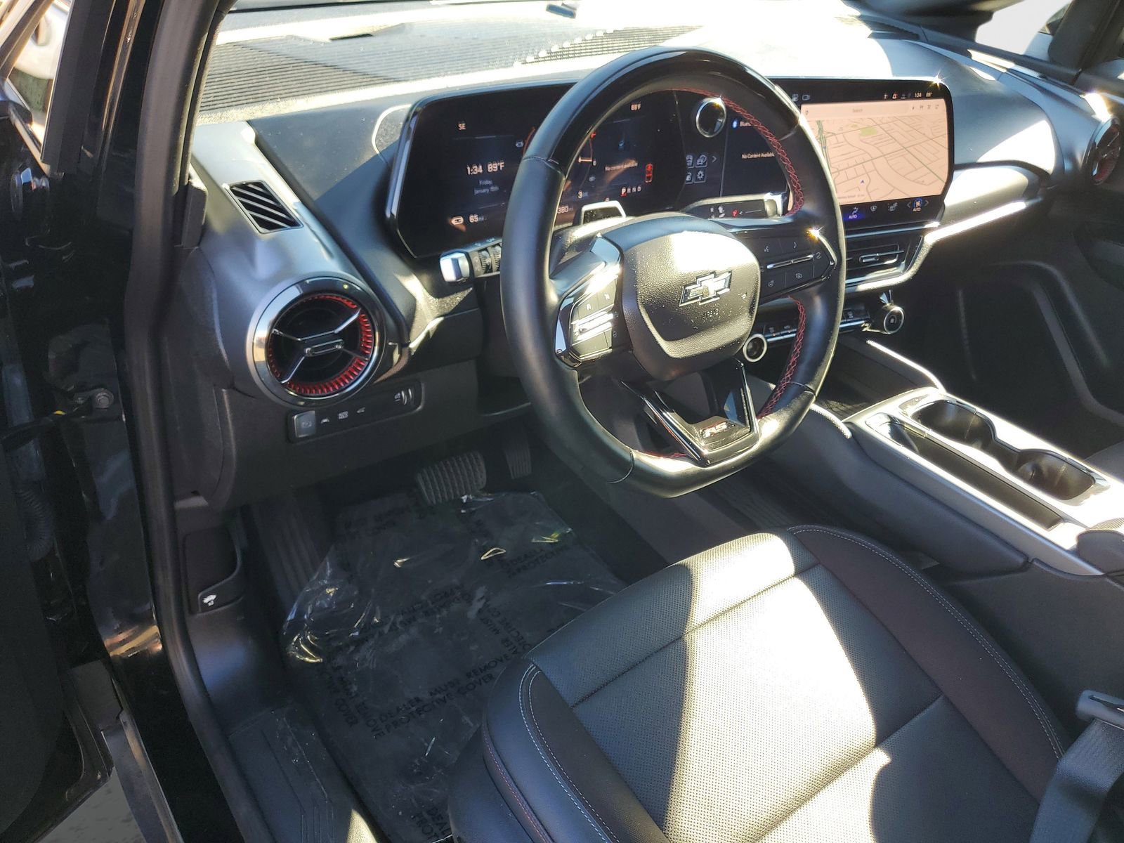 Used 2024 Chevrolet Equinox EV RS image 18