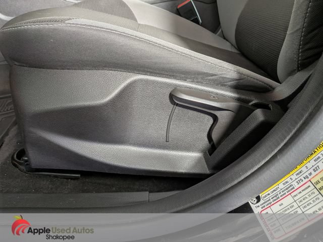 Used 2014 Ford Focus SE w/ SE Winter Package FWD image 13
