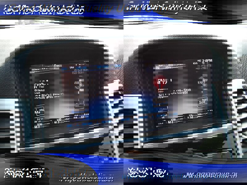 Used 2015 Chevrolet Cruze LT w/ Technology Package image 18