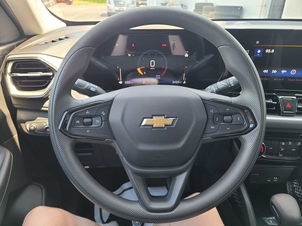 Used 2026 Chevrolet TrailBlazer LT FWD image 29