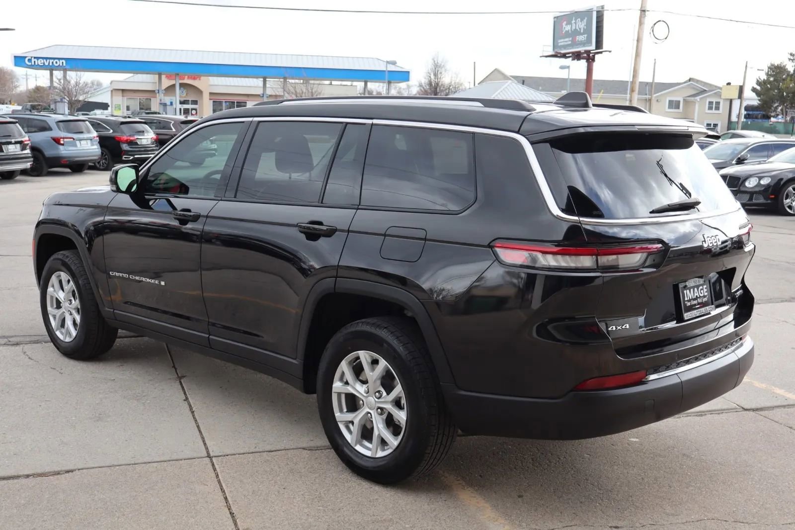 Used 2024 Jeep Grand Cherokee L Limited image 6