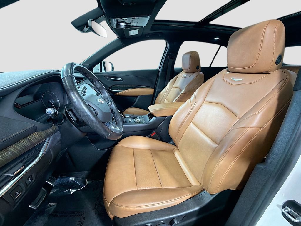 Used 2023 Cadillac XT4 Sport image 22