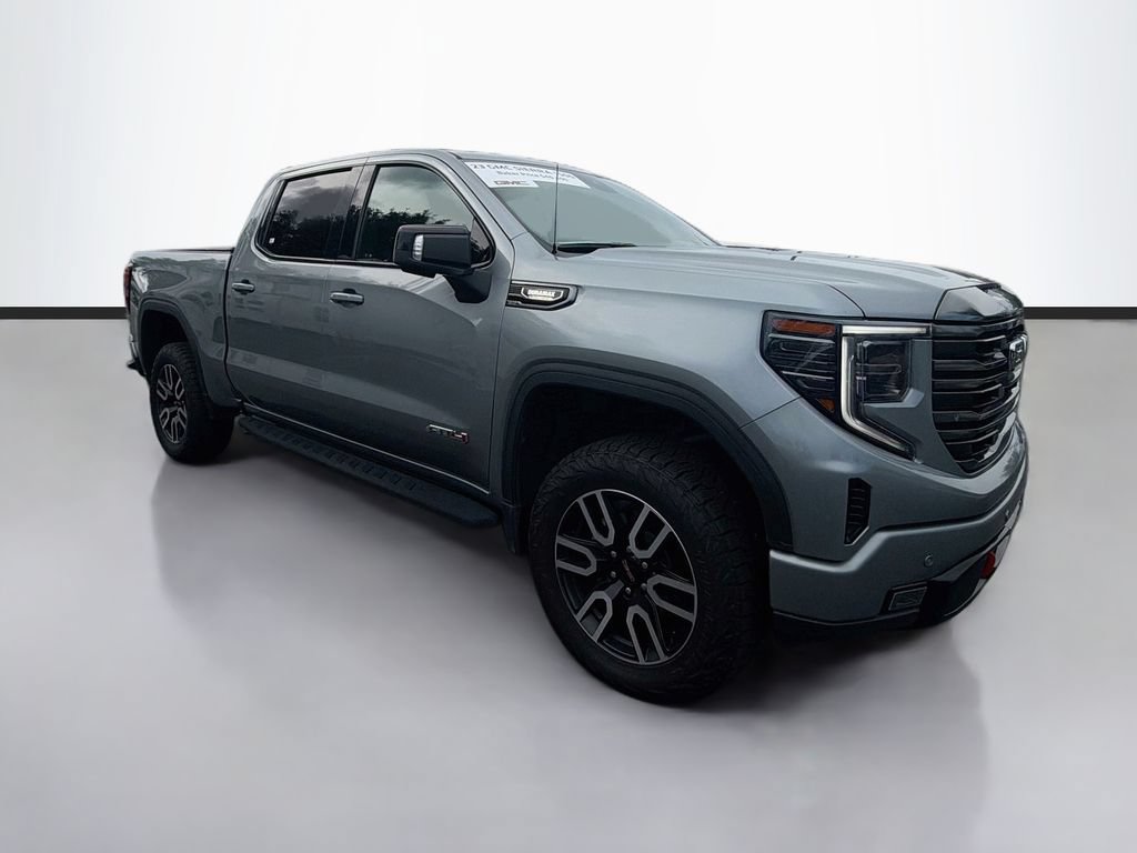 Used 2023 GMC Sierra 1500 AT4 w/ AT4 Preferred Package AWD/4WD image 3