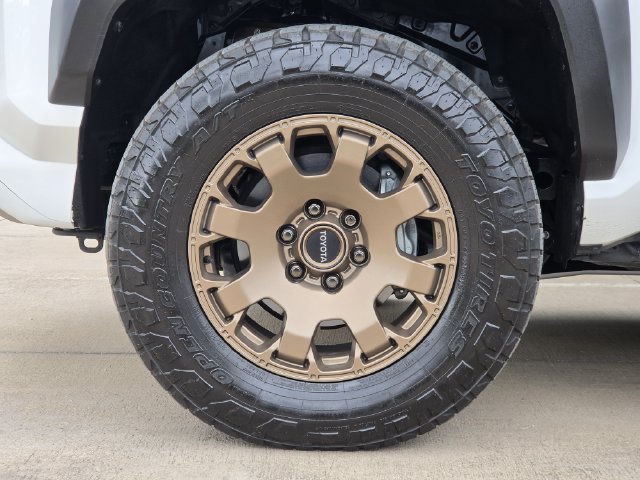 Used 2026 Toyota 4Runner Trailhunter AWD/4WD image 8