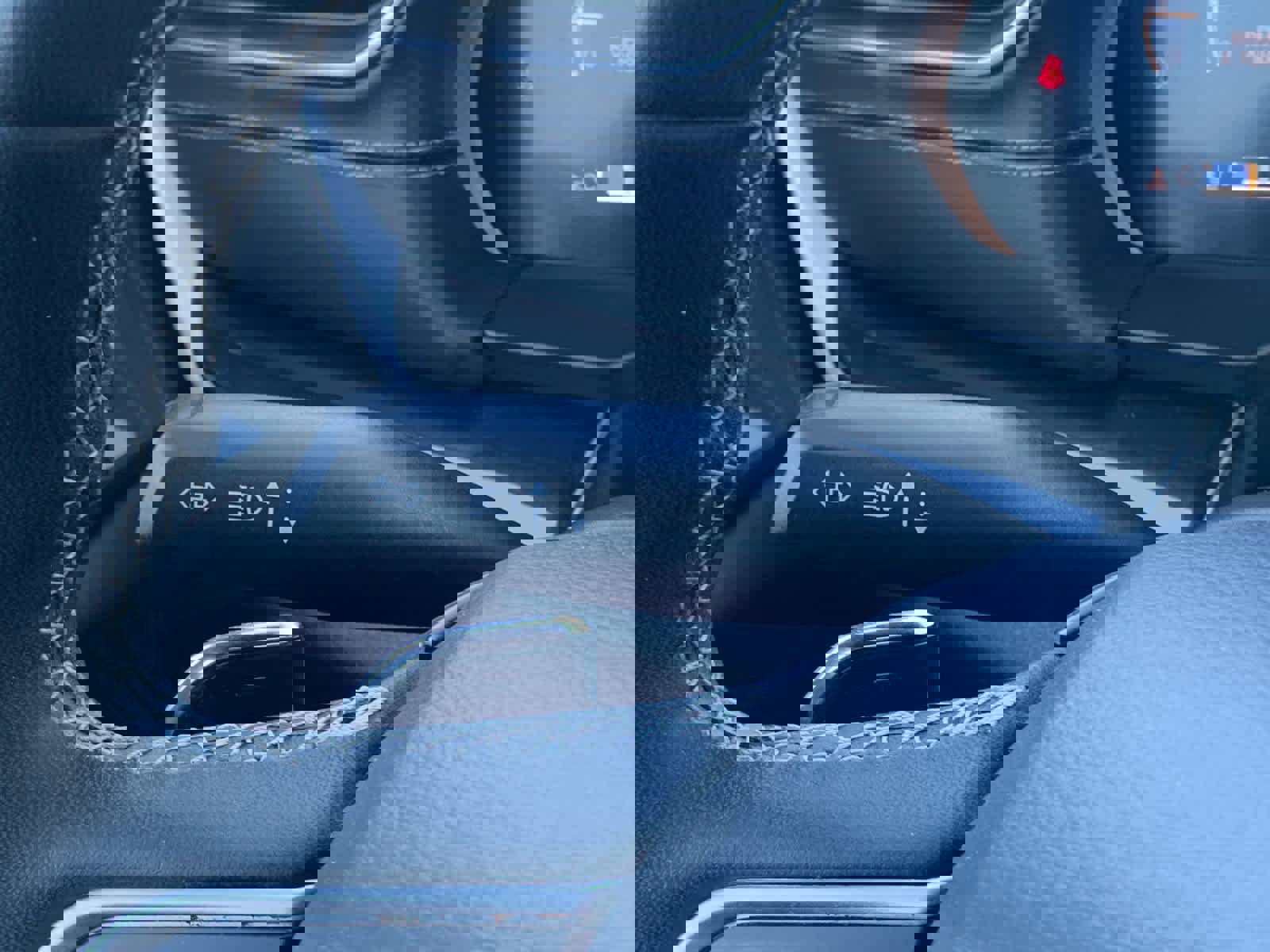 Used 2023 Jeep Grand Cherokee Altitude image 19