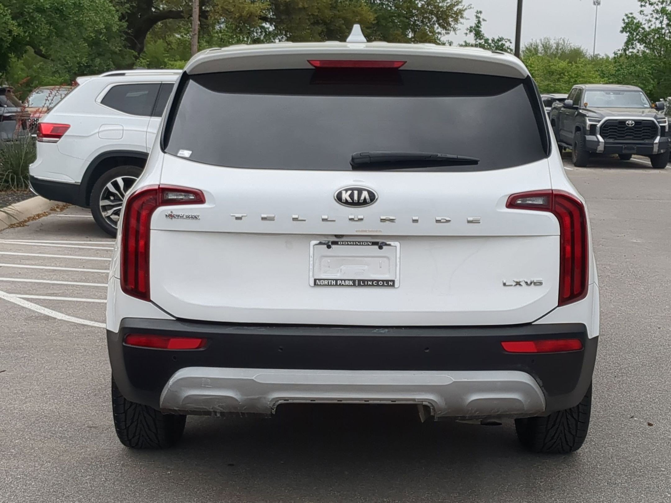 Used 2020 Kia Telluride LX image 4