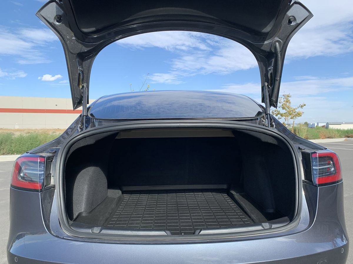 Used 2018 Tesla Model 3 Mid Range image 13