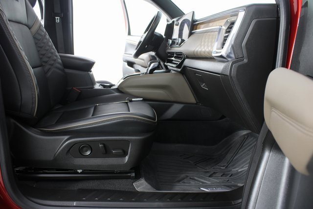 Used 2024 GMC Canyon Denali image 22