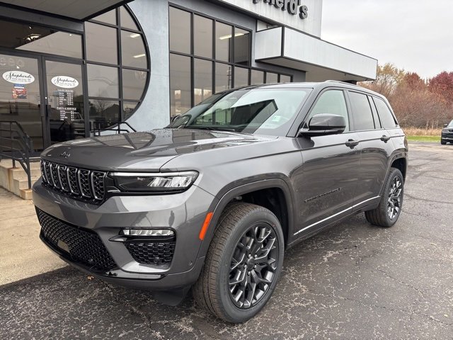 New 2025 Jeep Grand Cherokee Summit w/ Adv Protech Group IV image 2