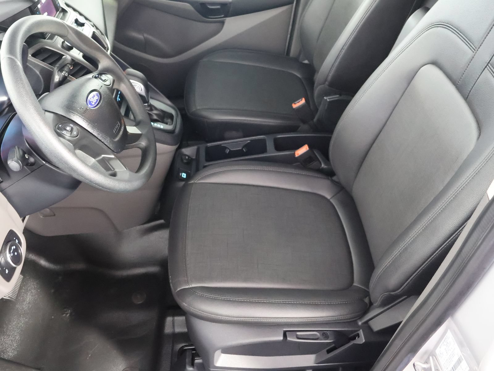 Used 2020 Ford Transit Connect XL FWD image 24
