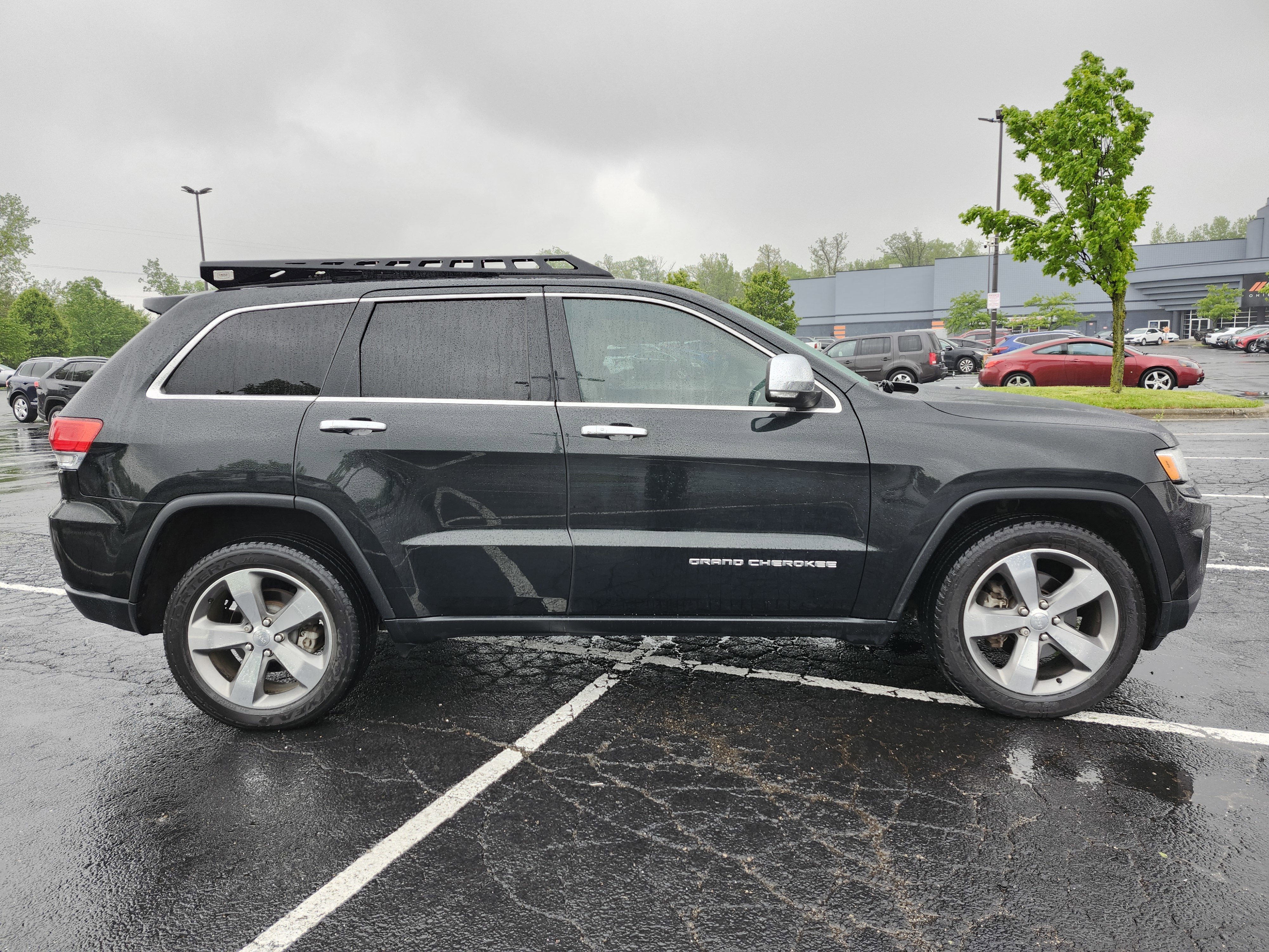 Used 2015 Jeep Grand Cherokee Limited w/ Luxury Group II AWD/4WD image 19