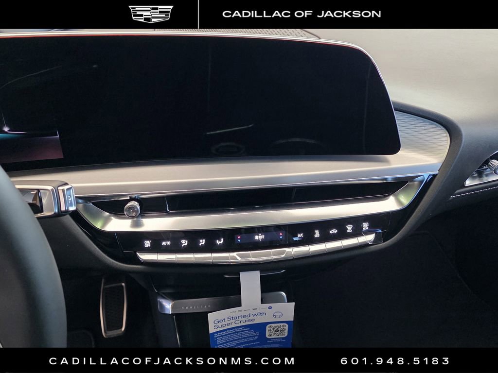 New 2026 Cadillac Lyriq V image 22