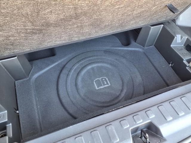 Used 2024 Chevrolet Equinox LS w/ LS Convenience Package image 76