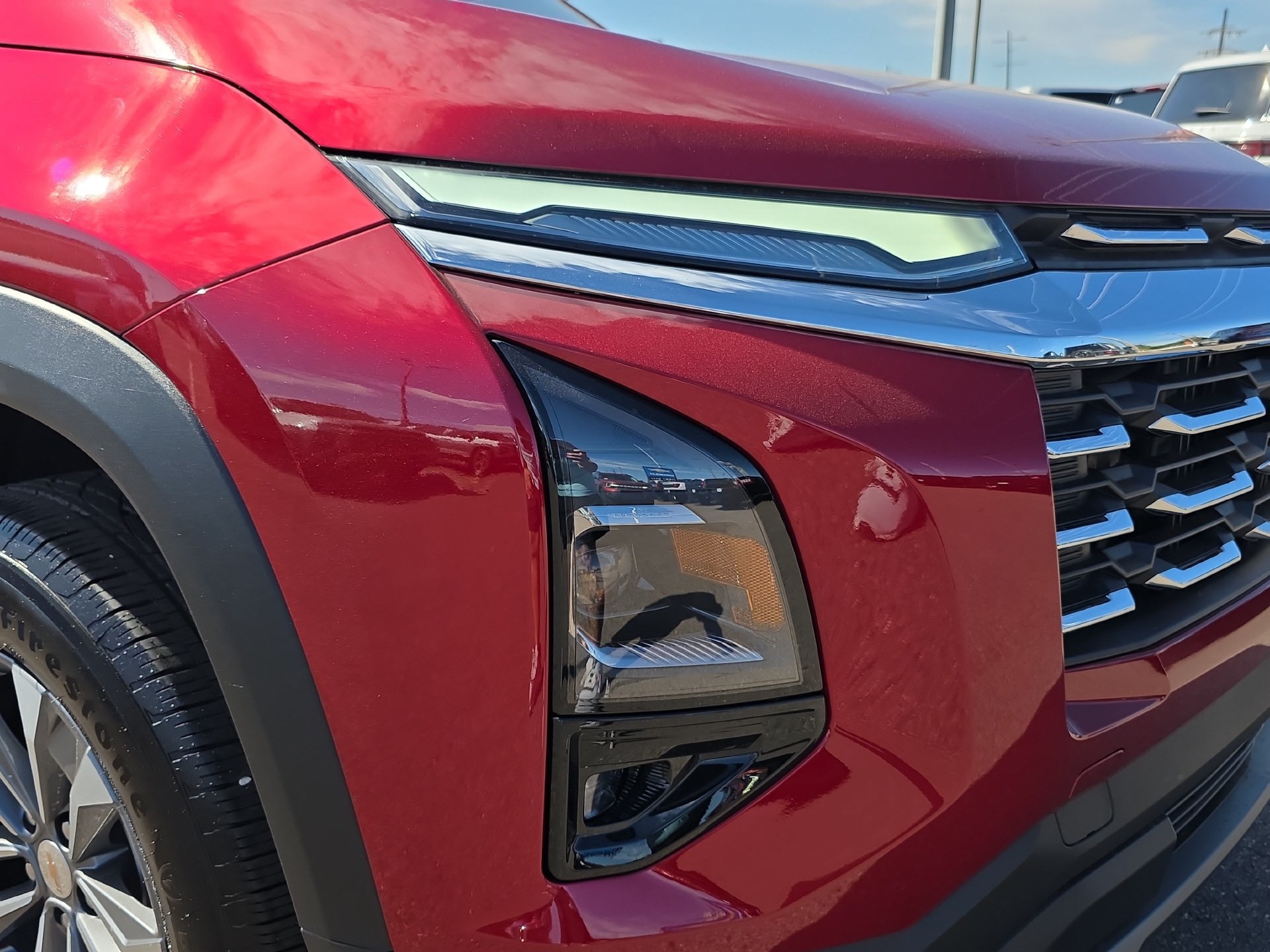 New 2027 Chevrolet Equinox LT w/ Safety and Technology Package FWD image 9