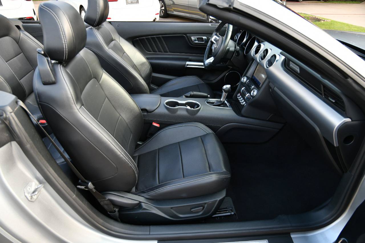 Used 2023 Ford Mustang Premium RWD image 26