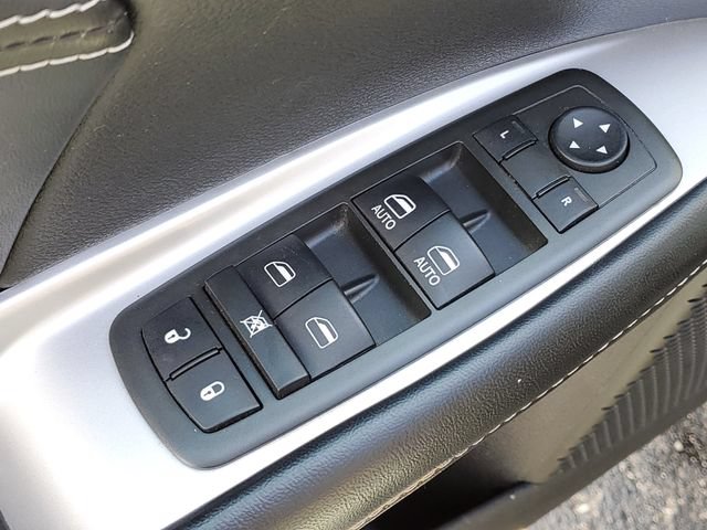Used 2013 Dodge Journey Crew w/ Flexible Seating Group AWD/4WD image 22