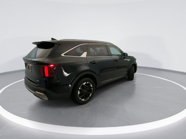 Used 2024 Kia Sorento S AWD/4WD image 6