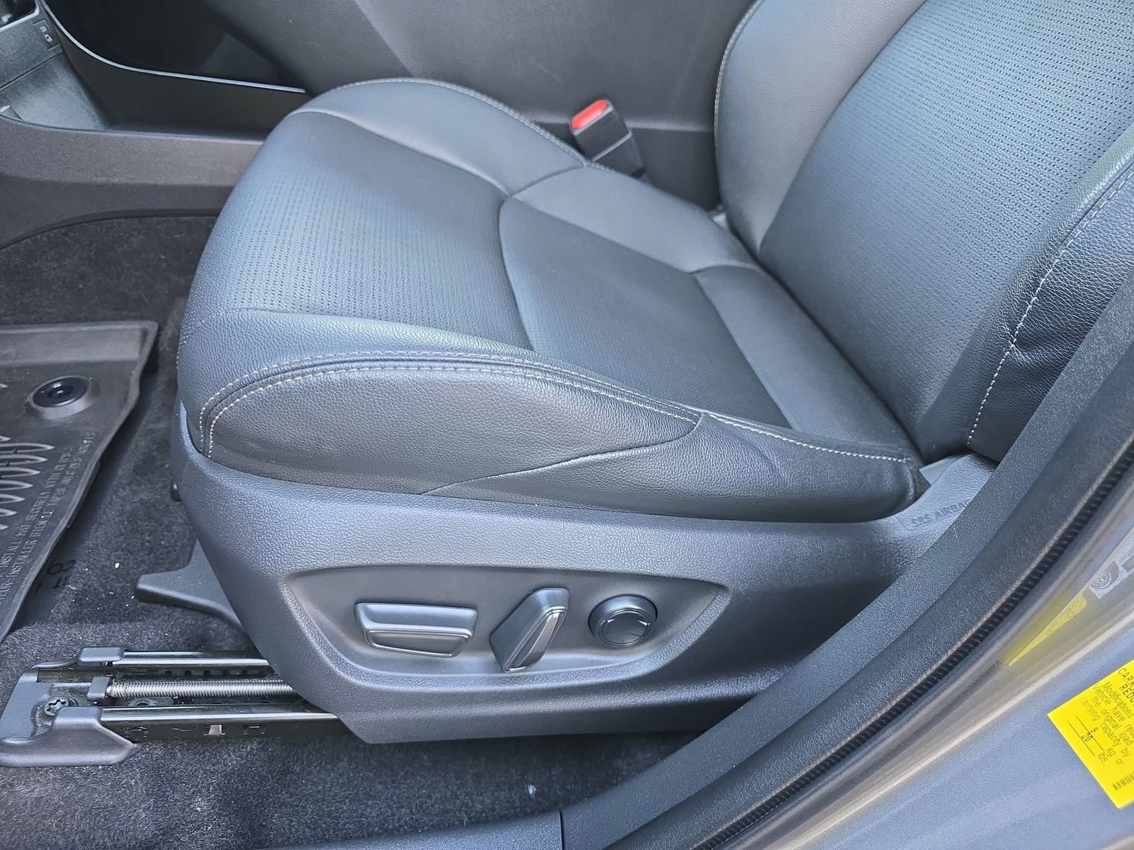 Used 2023 Toyota bZ4X Limited w/ Weather Package image 35