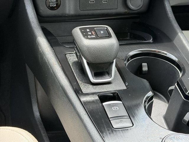Used 2025 Nissan Rogue SV AWD/4WD image 19