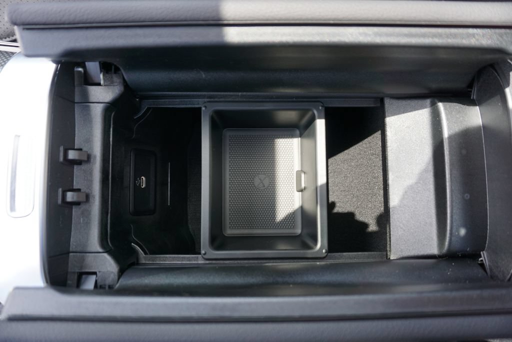 Certified 2025 Mercedes-Benz GLC 300 4MATIC image 37
