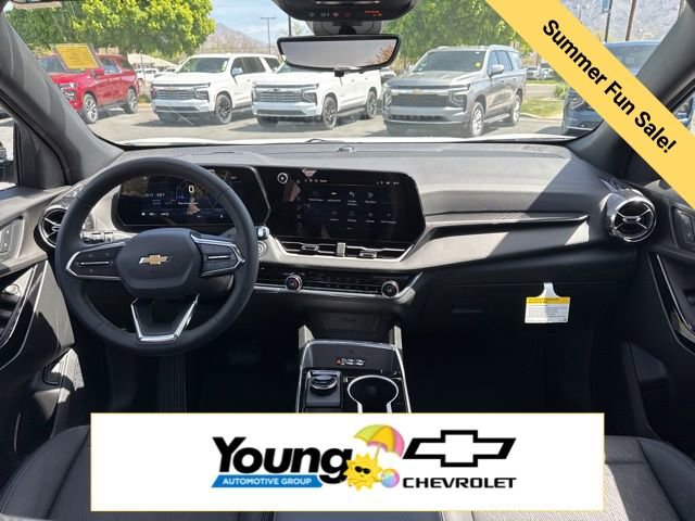 New 2026 Chevrolet Equinox LT w/ Convenience Package II AWD/4WD image 13