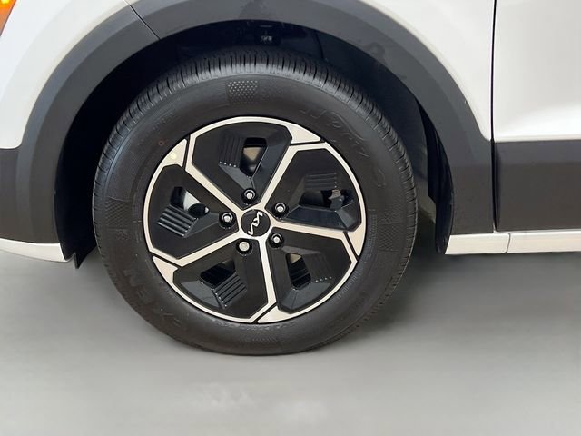 New 2026 Kia Niro LX image 29